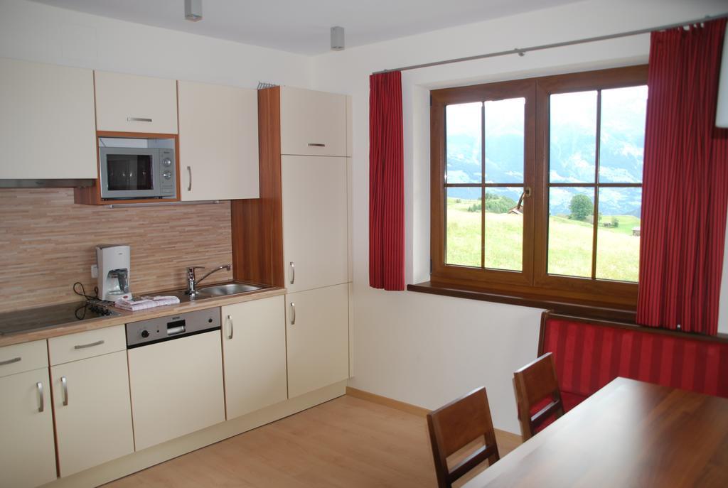 Apartament Apart Acasa Fiss Pokój zdjęcie